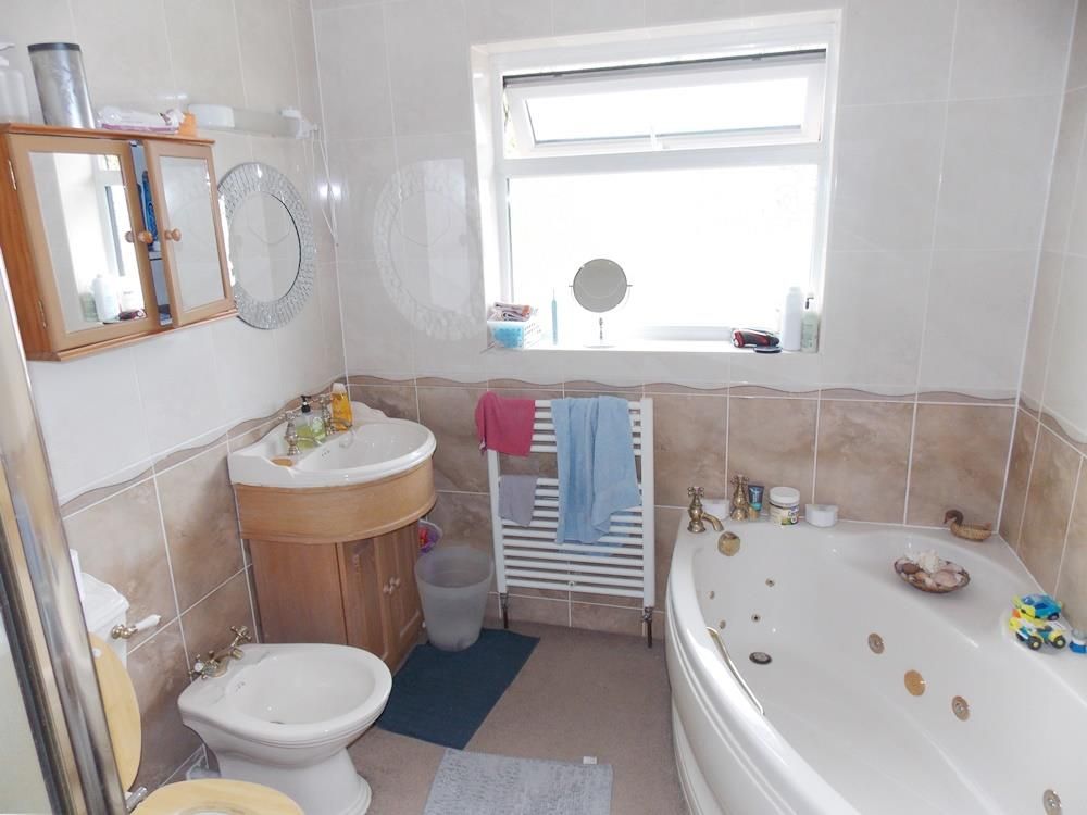 3 bed  for sale in Stapleford  - Property Image 15