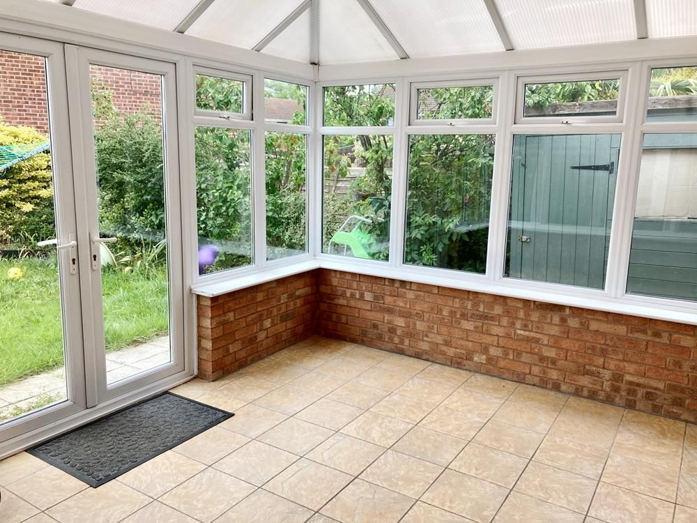 3 bed  for sale  - Property Image 3