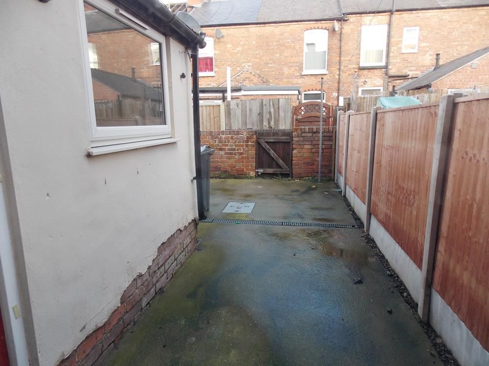 2 bed  to rent in Netherfield  - Property Image 8