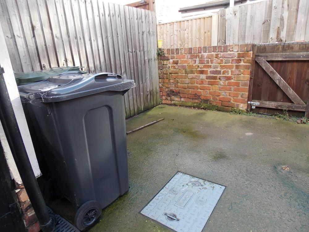2 bed  to rent in Netherfield  - Property Image 9