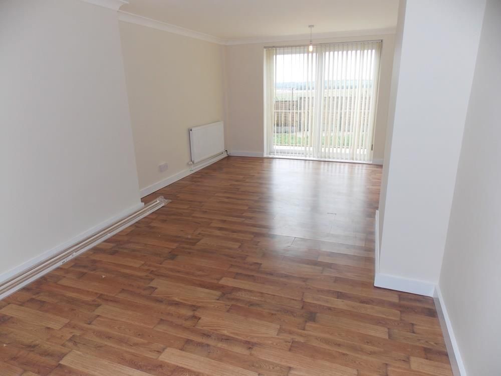 3 bed  to rent in Clifton  - Property Image 5