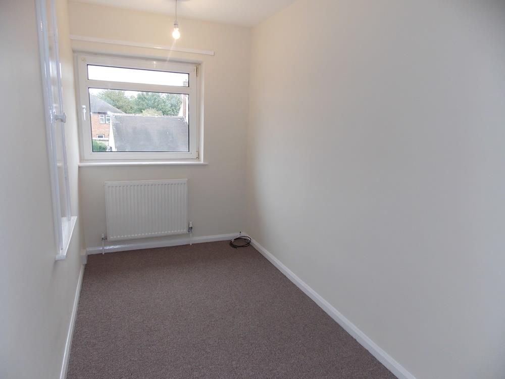 3 bed  to rent in Clifton  - Property Image 8