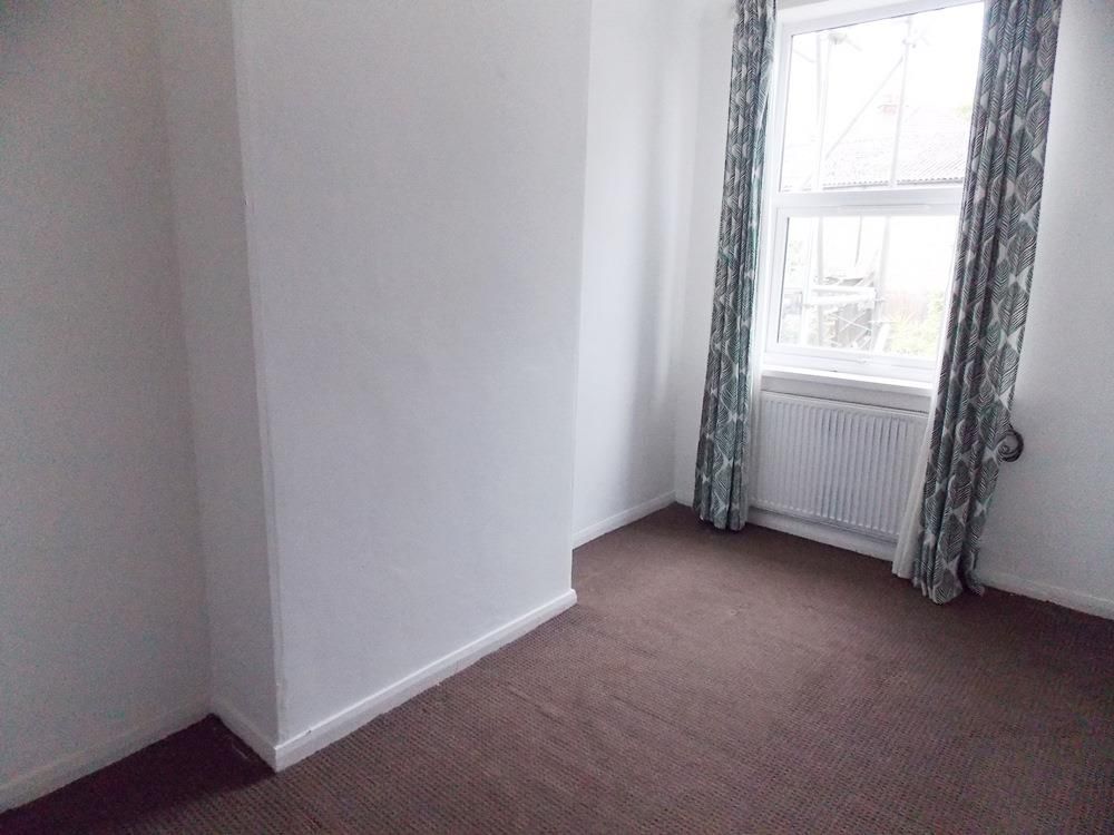 3 bed to rent 6