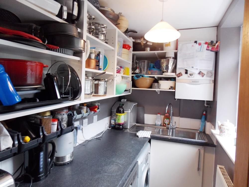 4 bed  for sale  - Property Image 15
