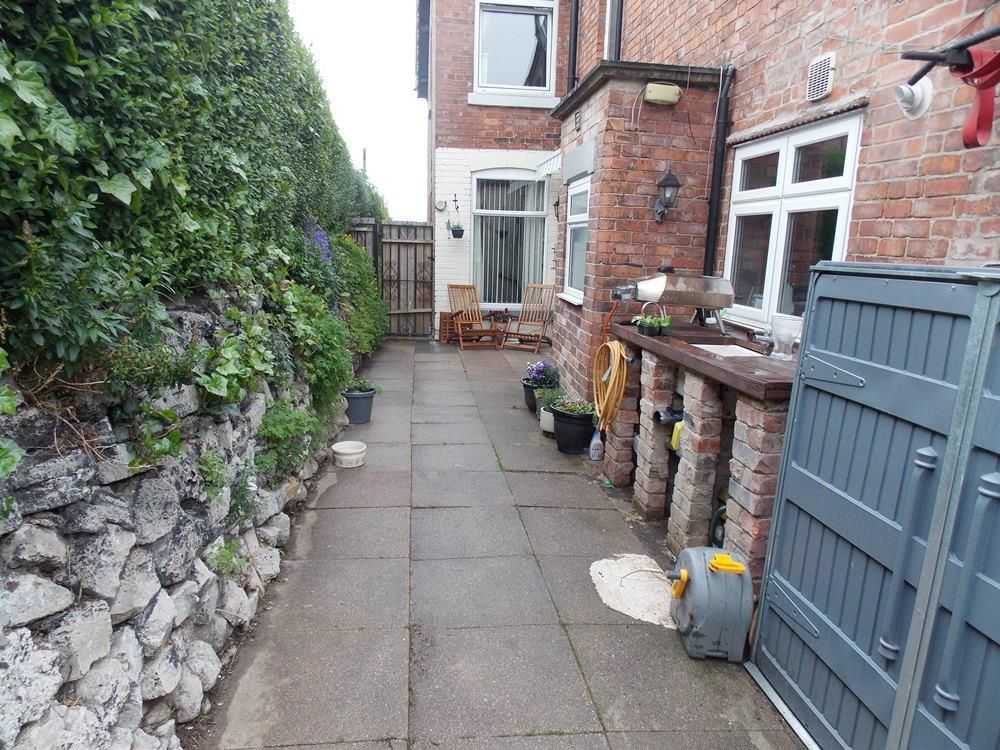 4 bed  for sale  - Property Image 27
