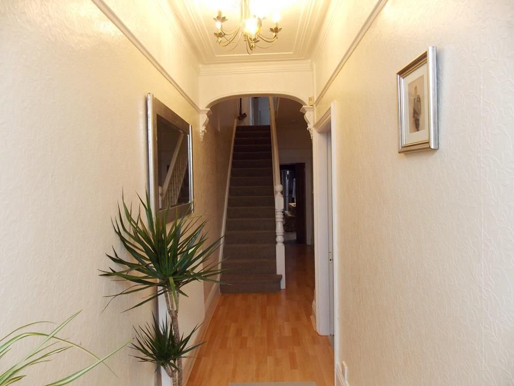 4 bed  for sale  - Property Image 6