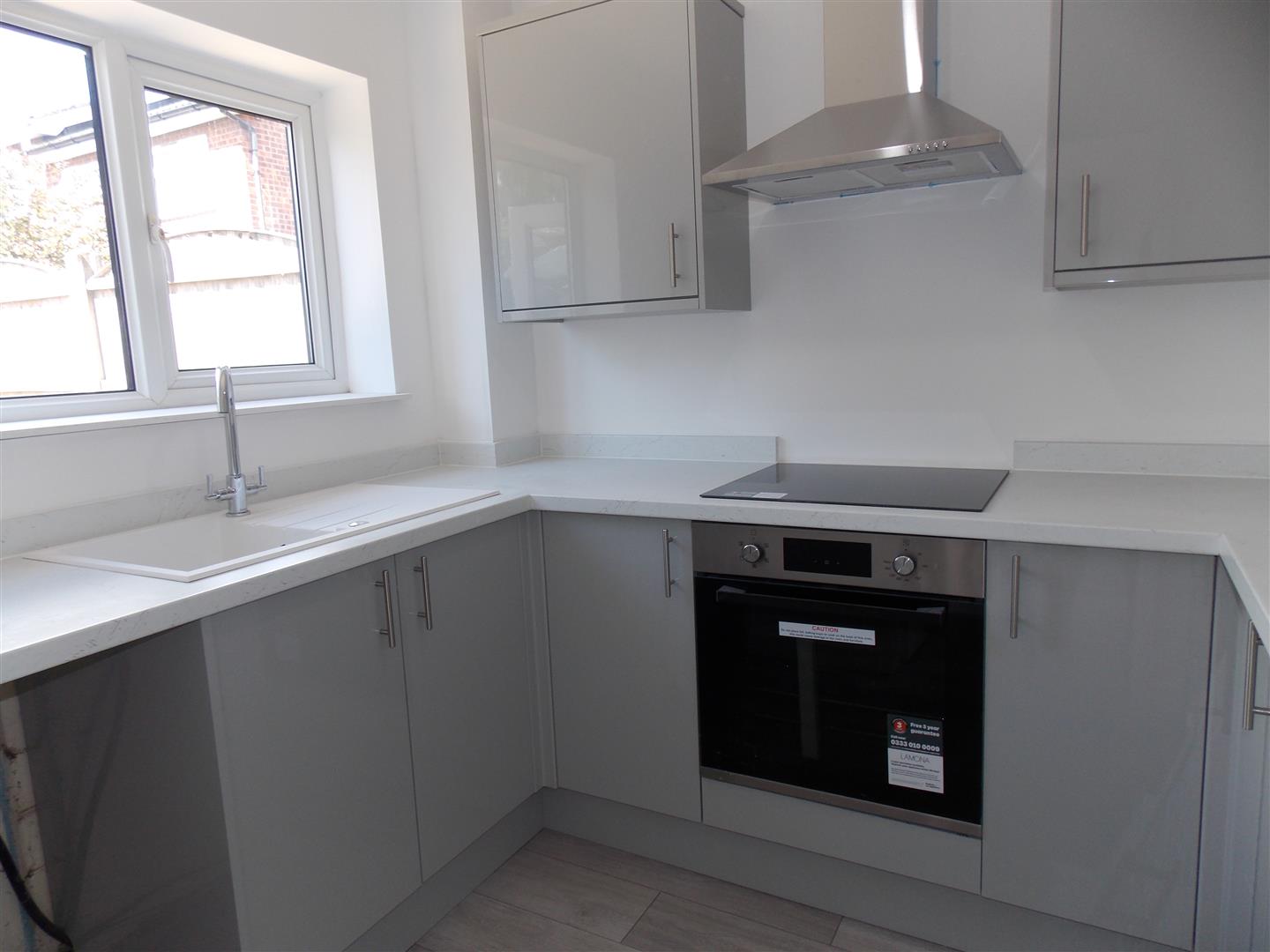 3 bed  for sale  - Property Image 3