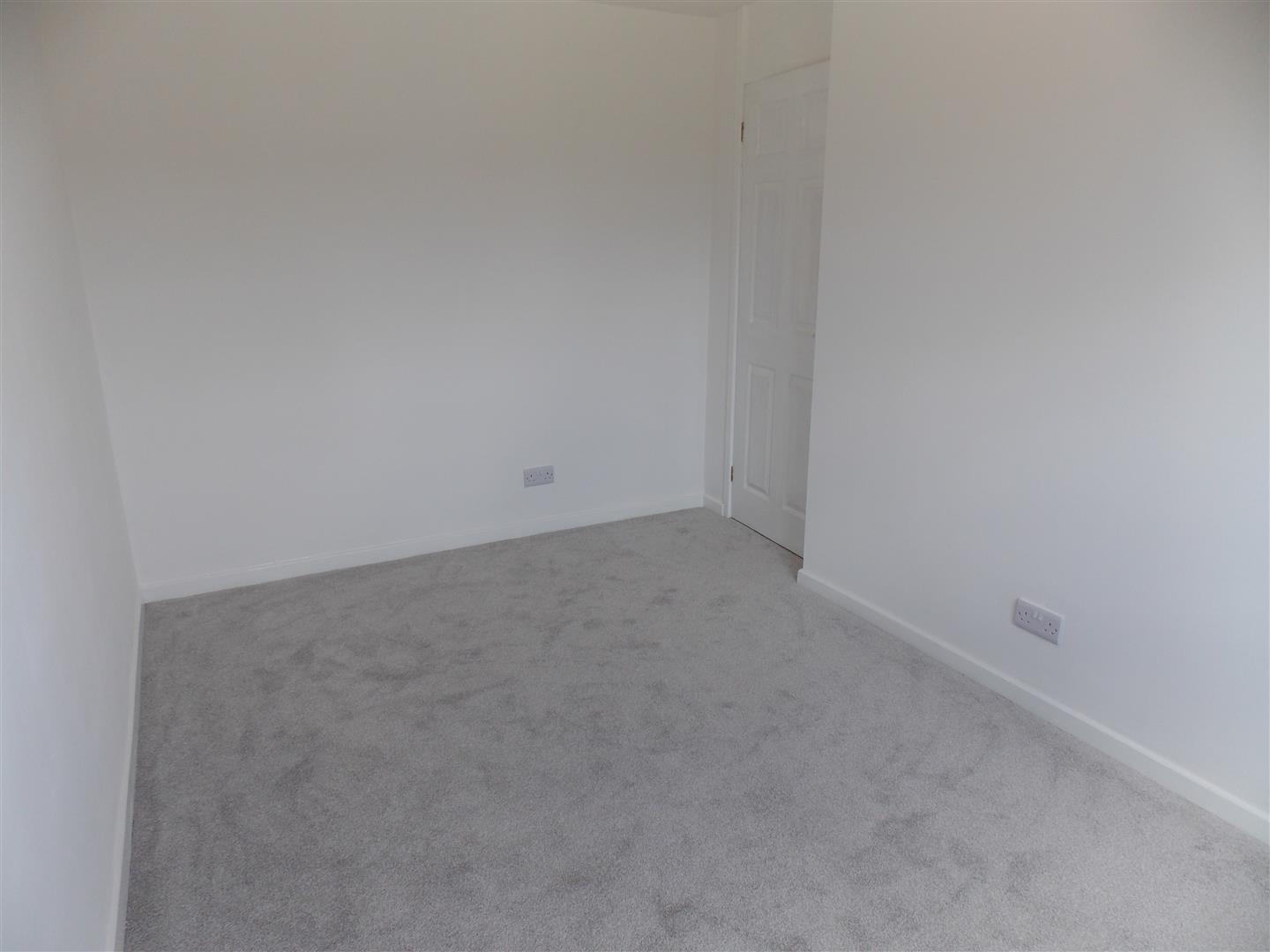 3 bed  for sale  - Property Image 9
