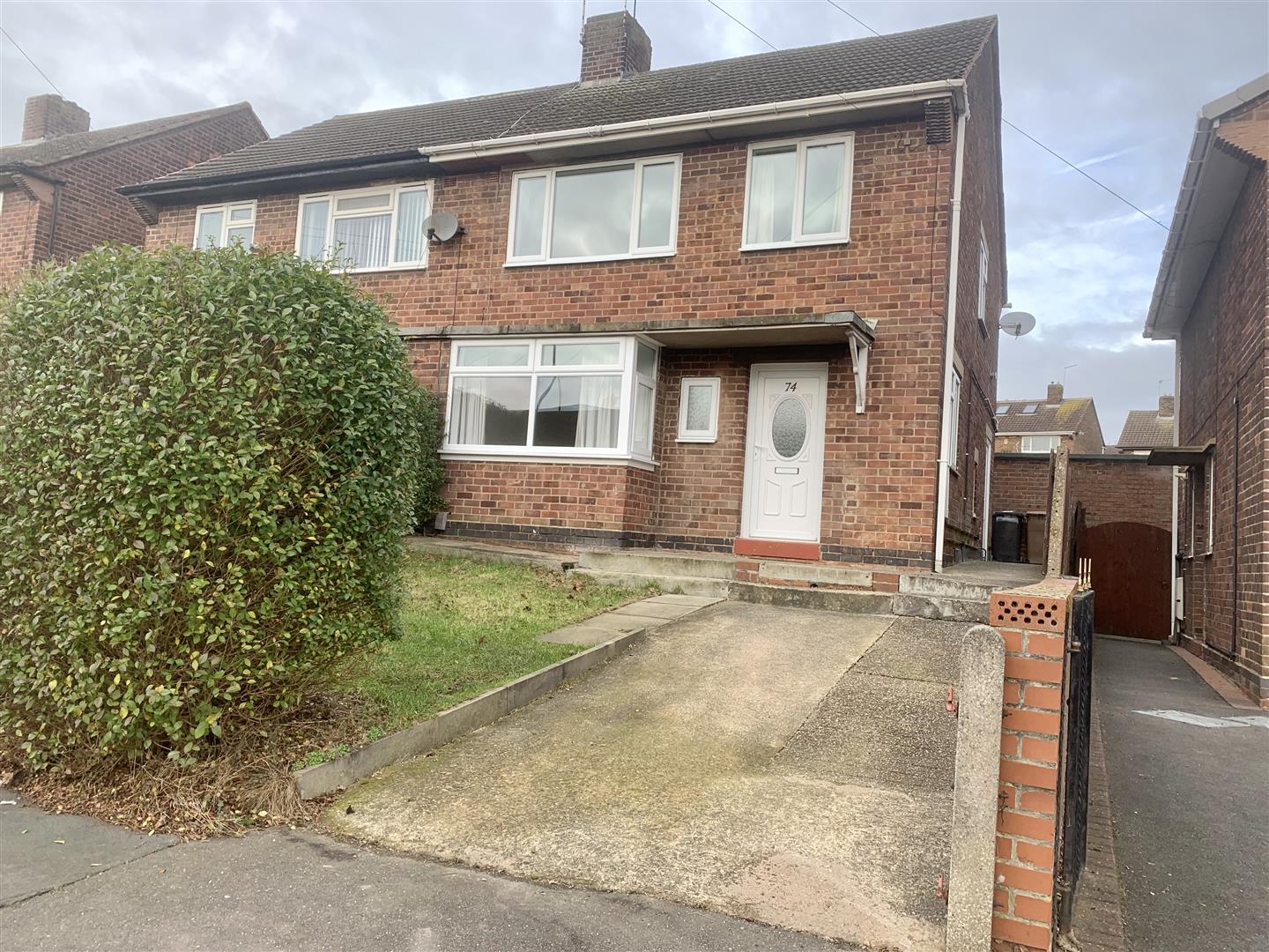 3 bed to rent in Kirk Hallam, DE7