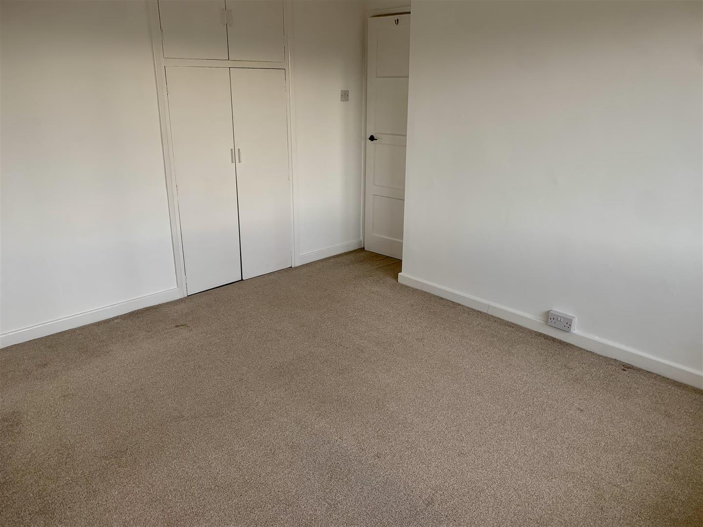 3 bed  to rent in Kirk Hallam 15