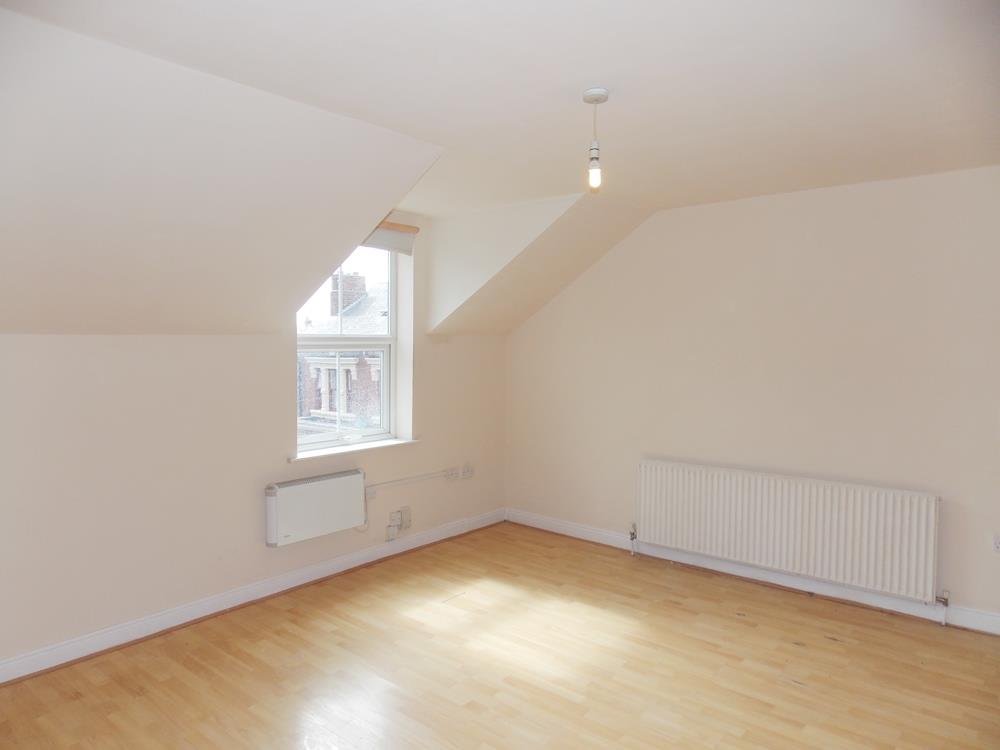 1 bed flat to rent in Ilkeston  - Property Image 1