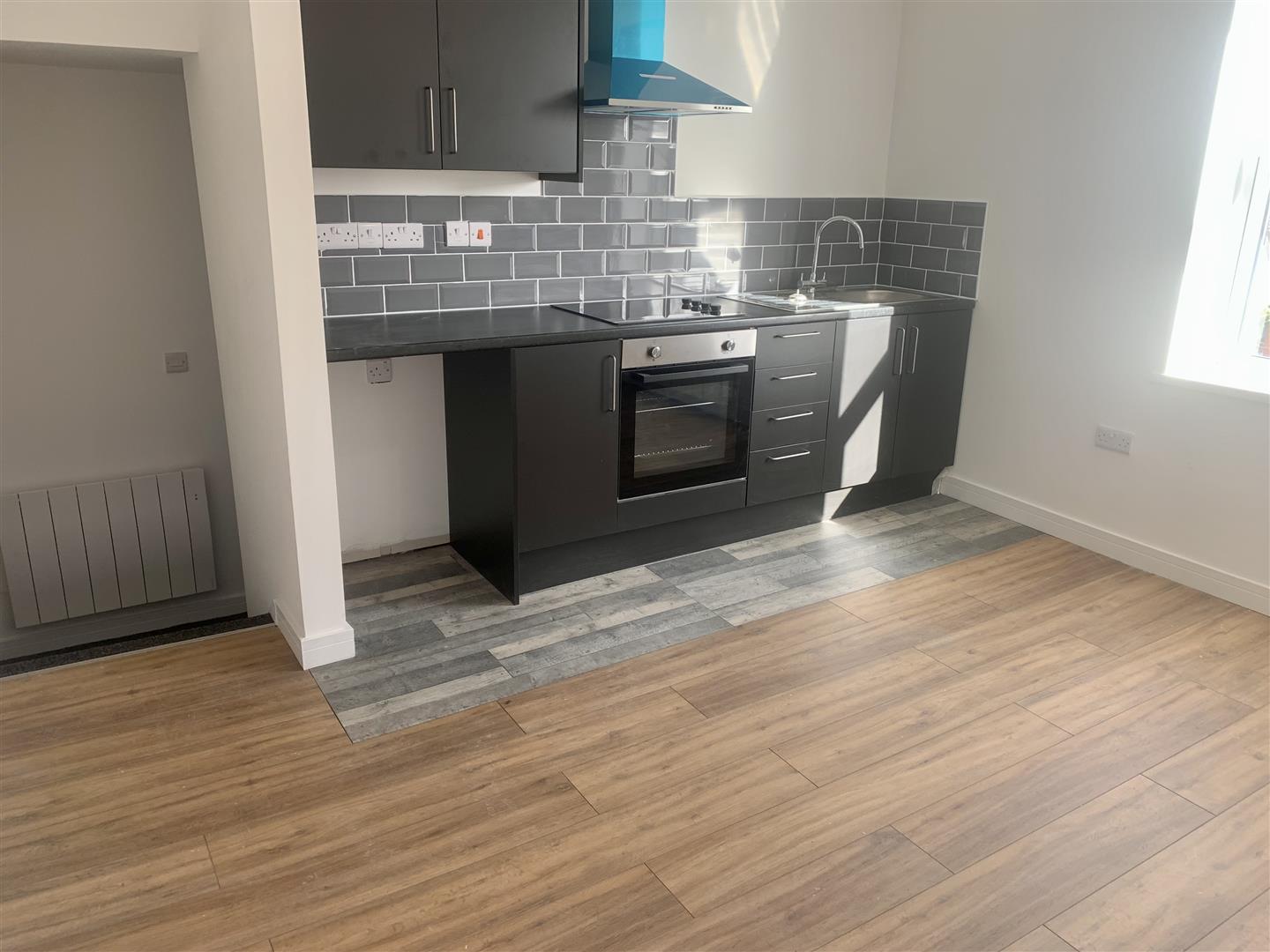 2 bed duplex to rent Station Road, DE7 (ref 32207273)