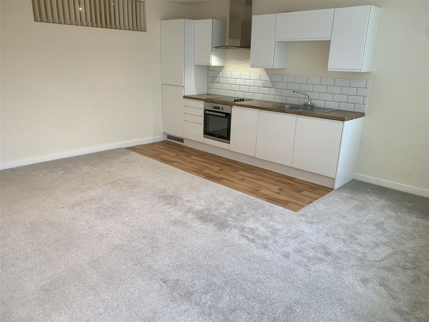 1 bed apartment for sale in 51 Wharncliffe Road  - Property Image 3