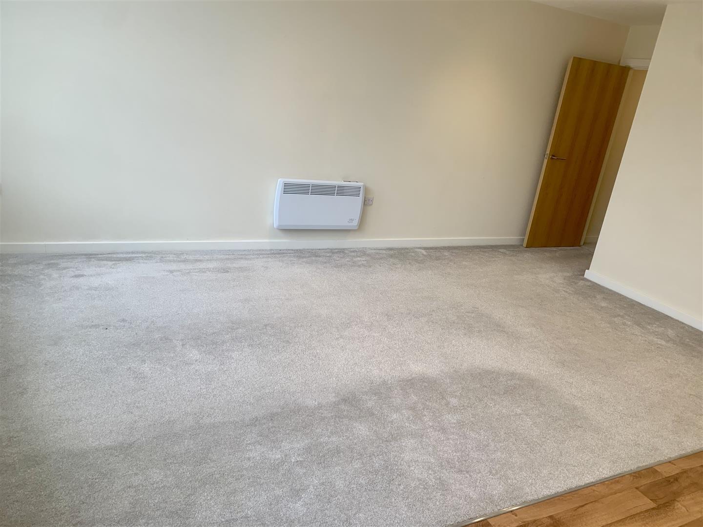 1 bed apartment for sale in 51 Wharncliffe Road  - Property Image 6