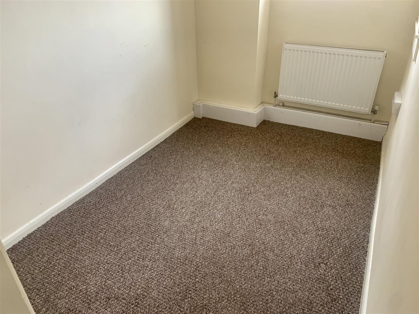 3 bed  for sale in Ilkeston  - Property Image 14
