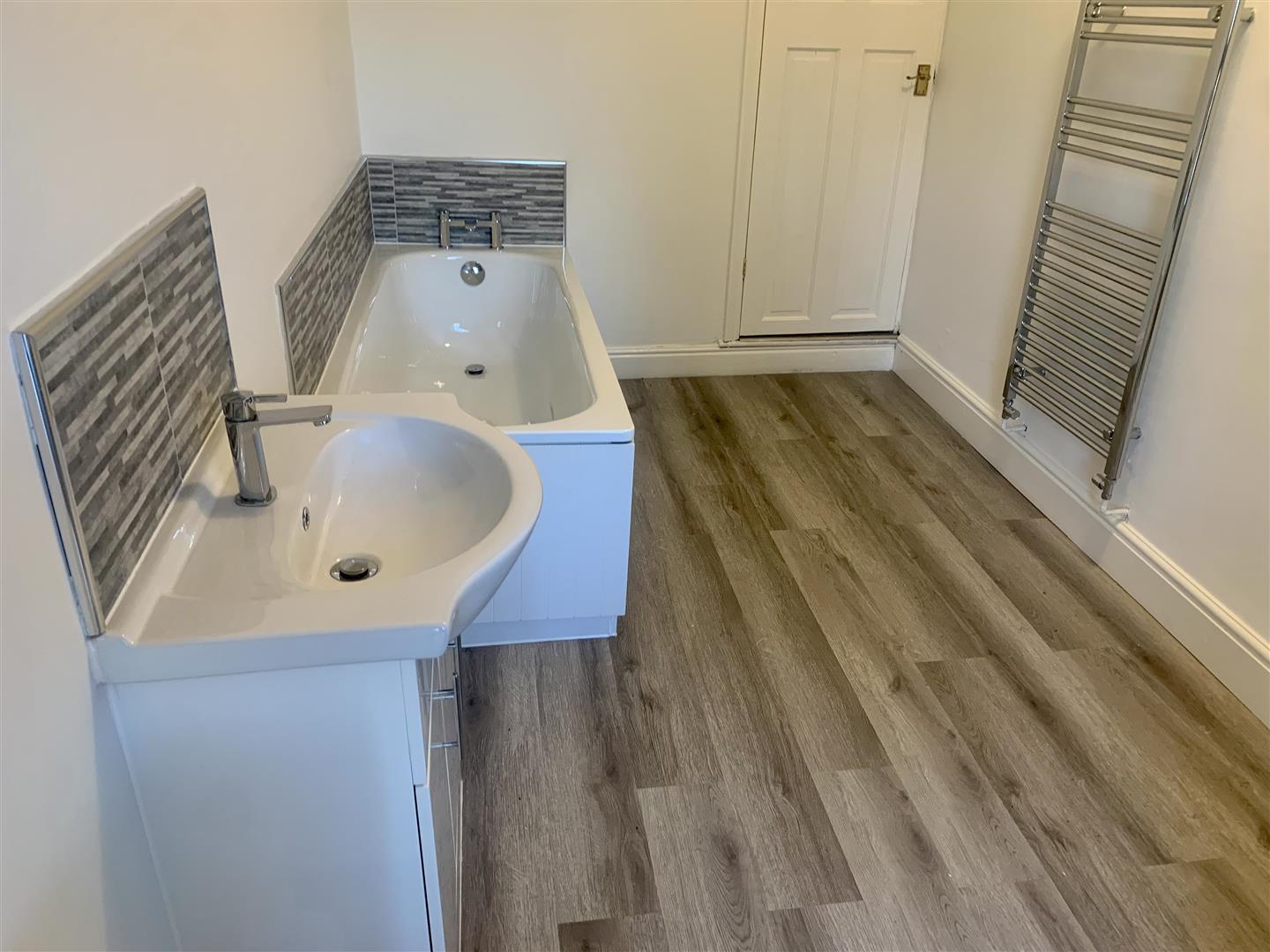 2 bed  for sale in Eastwood 25