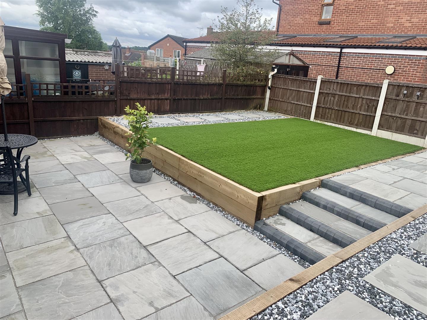 2 bed bungalow to rent 15