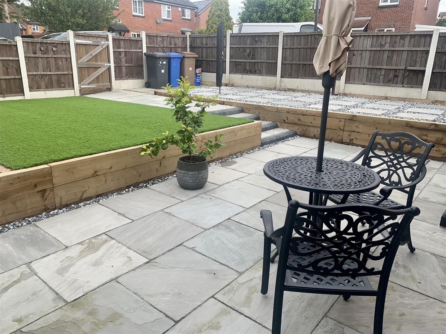 2 bed bungalow to rent 17