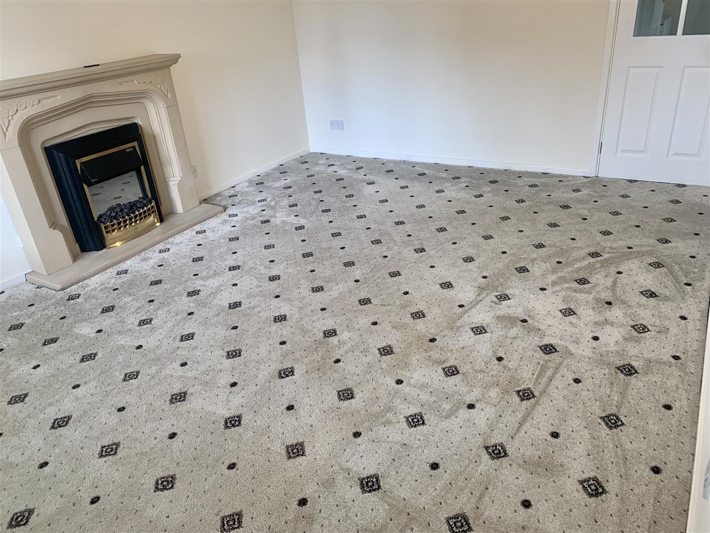 2 bed bungalow to rent 4