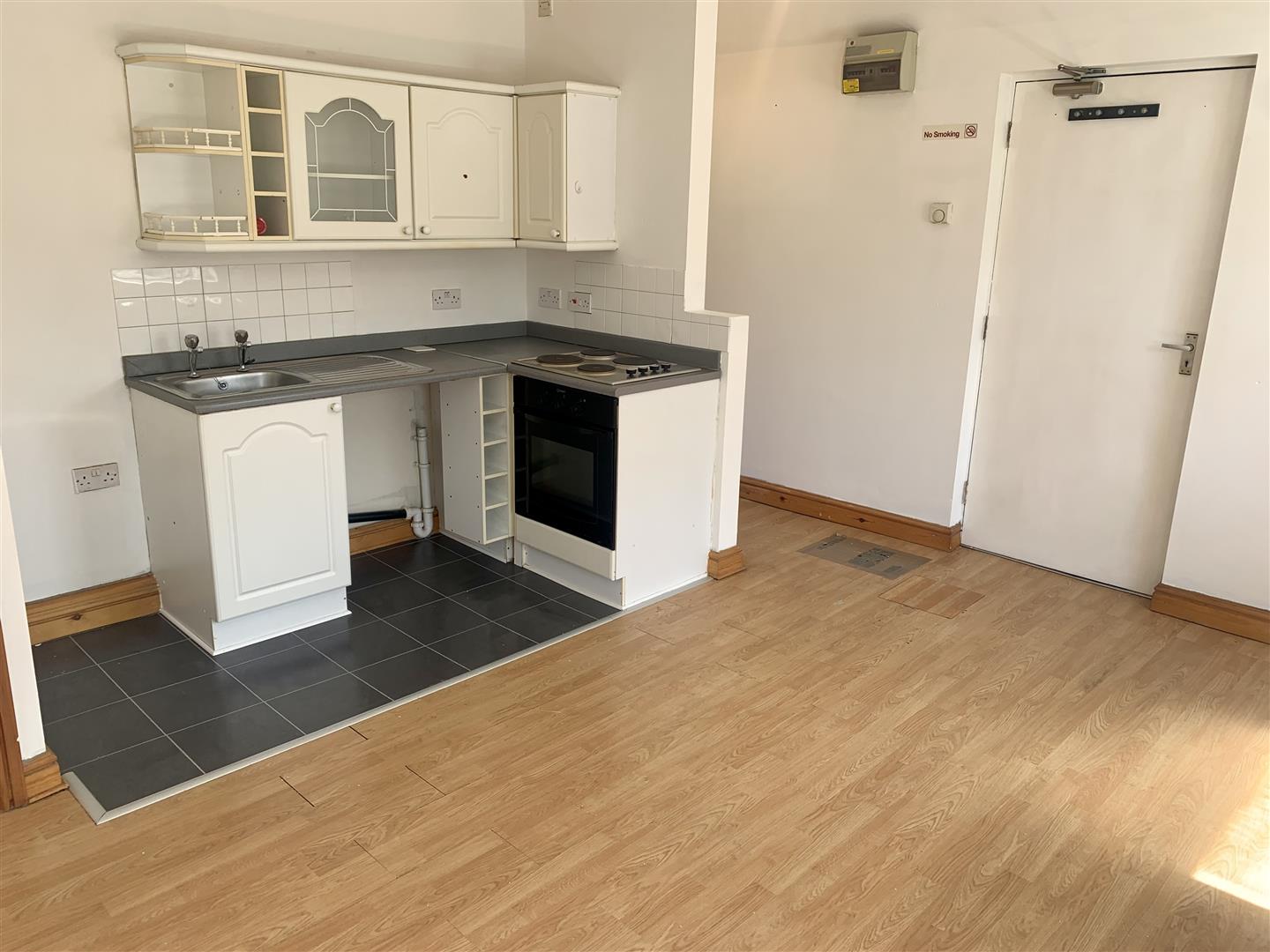 1 bed flat to rent in Ilkeston  - Property Image 2