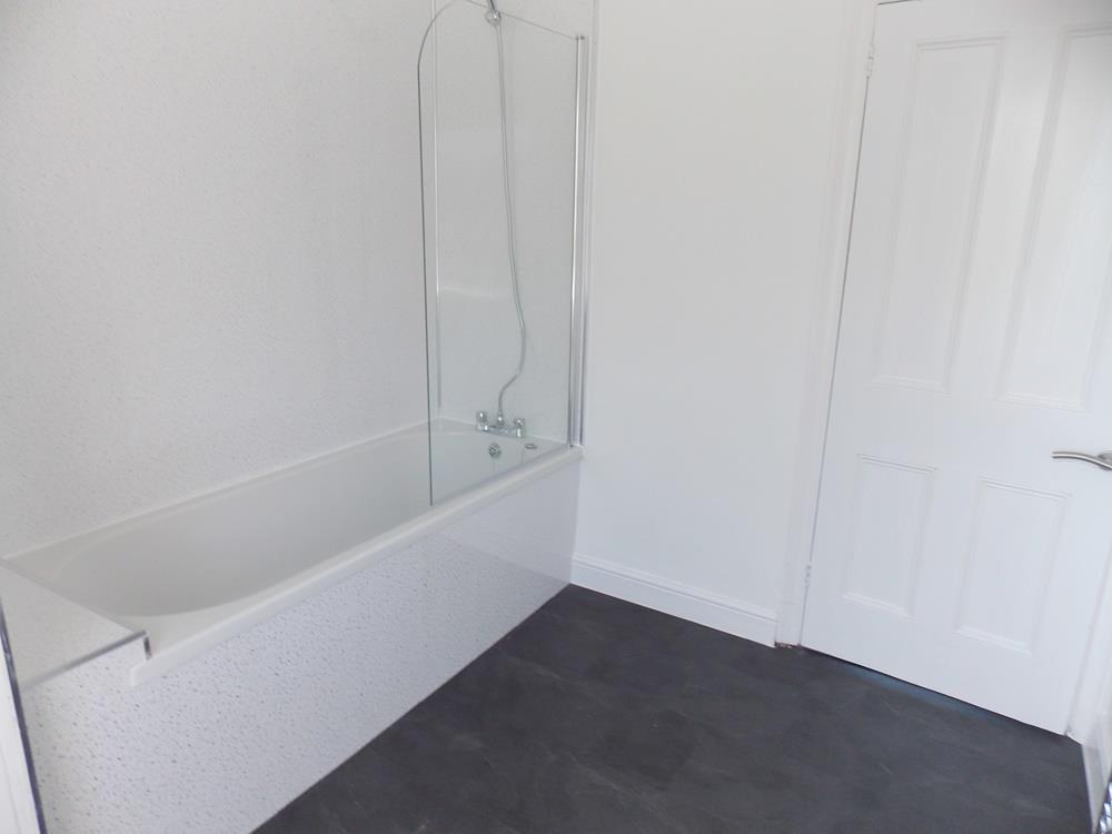 1 bed flat to rent 5