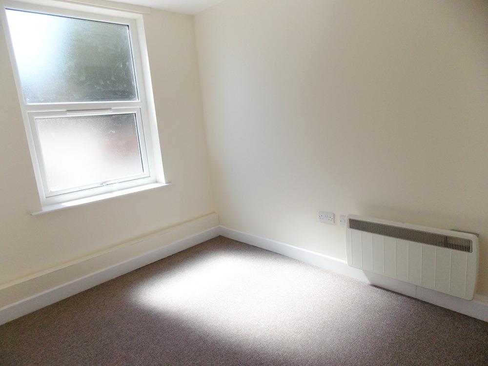 1 bed flat to rent  - Property Image 4