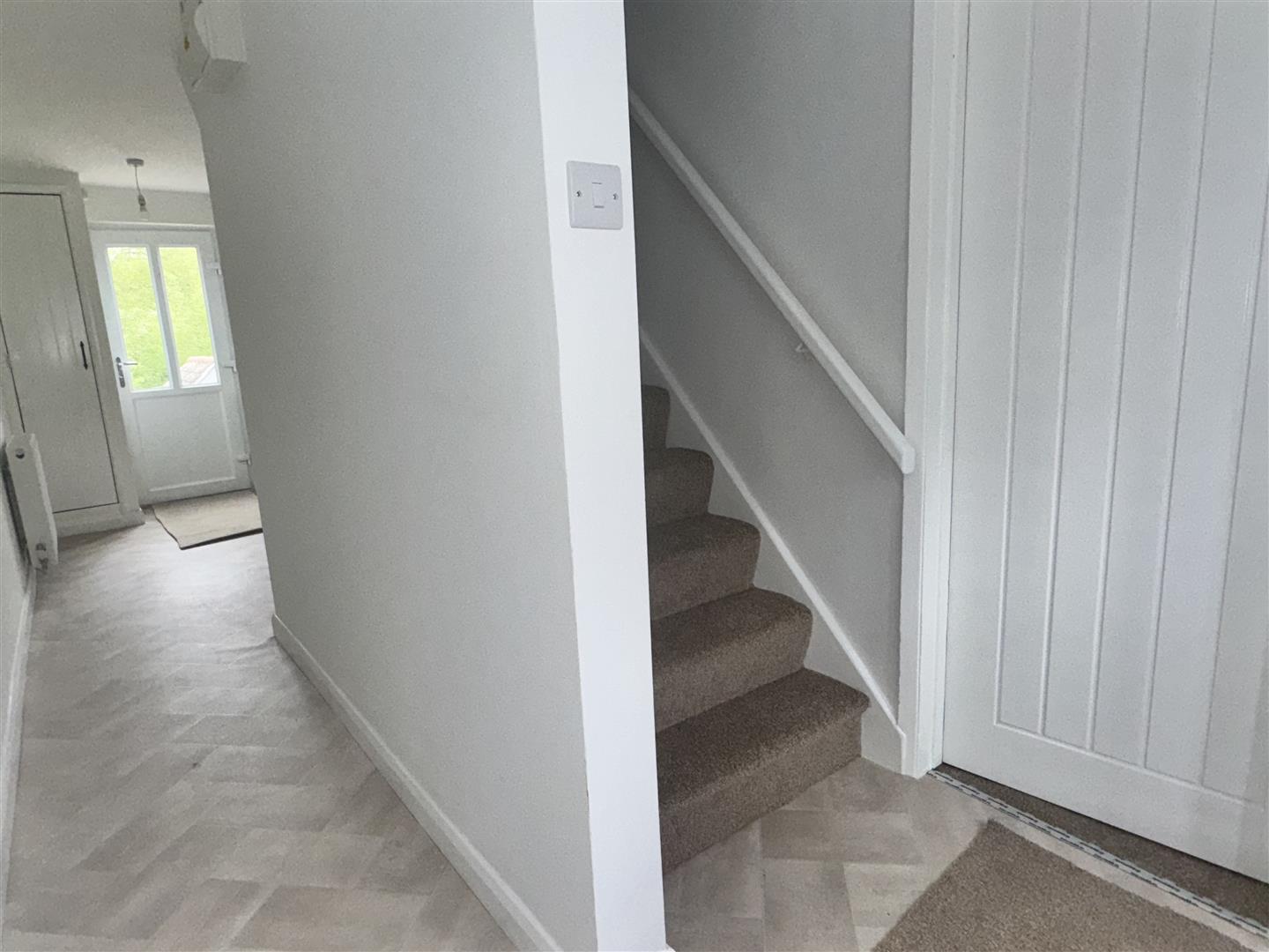 3 bed  to rent  - Property Image 4