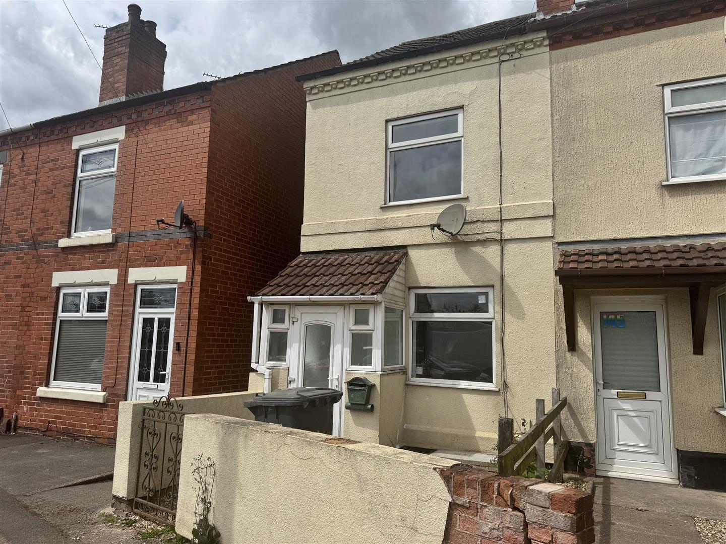 3 bed  to rent - Property Image 1