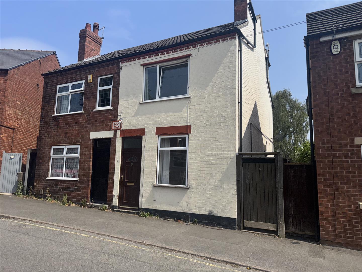 2 bed  to rent  - Property Image 1