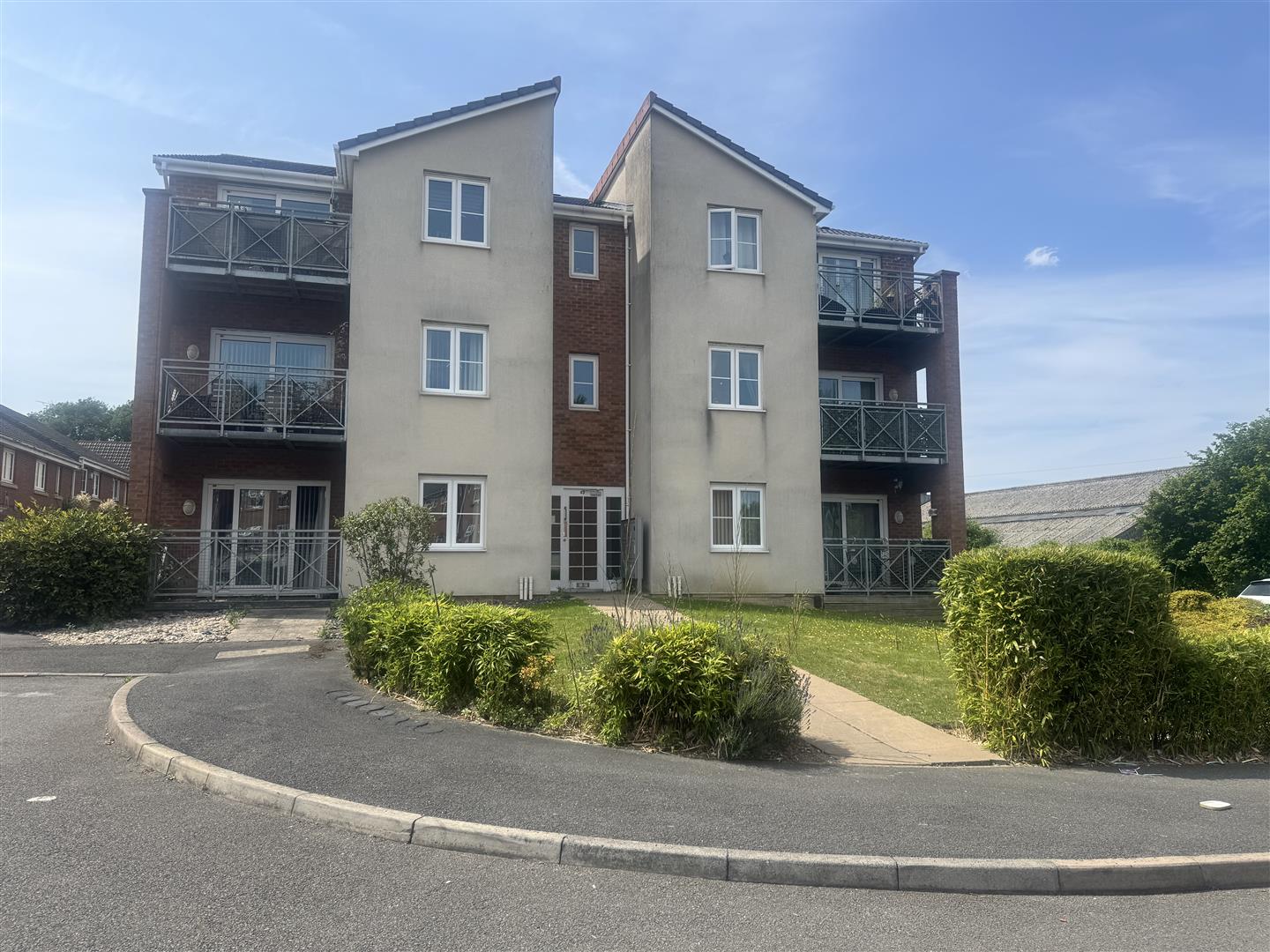 1 bed  to rent  - Property Image 1