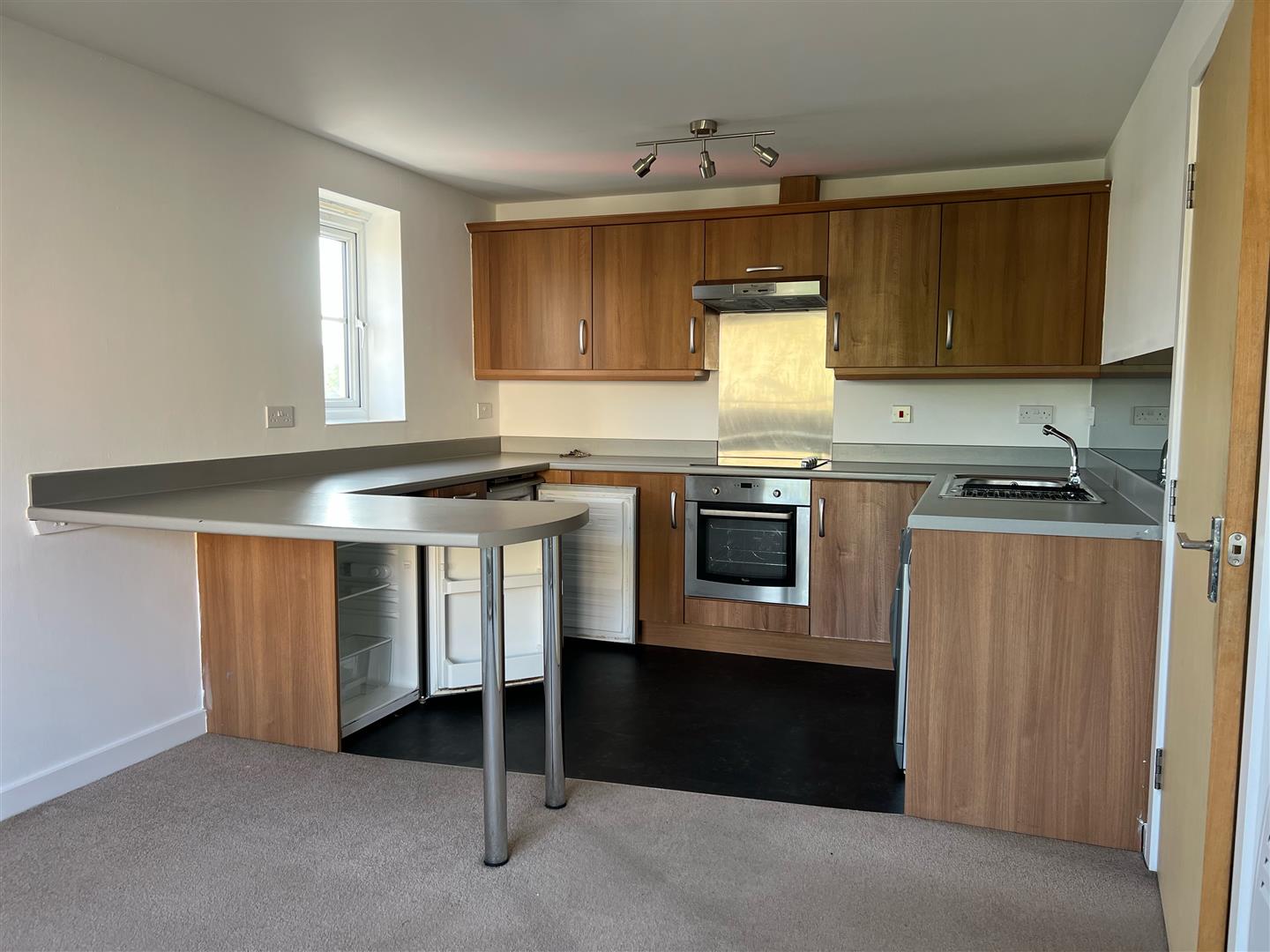 1 bed  to rent  - Property Image 2