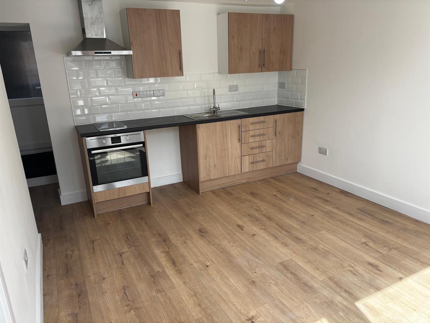 1 bed  to rent  - Property Image 3
