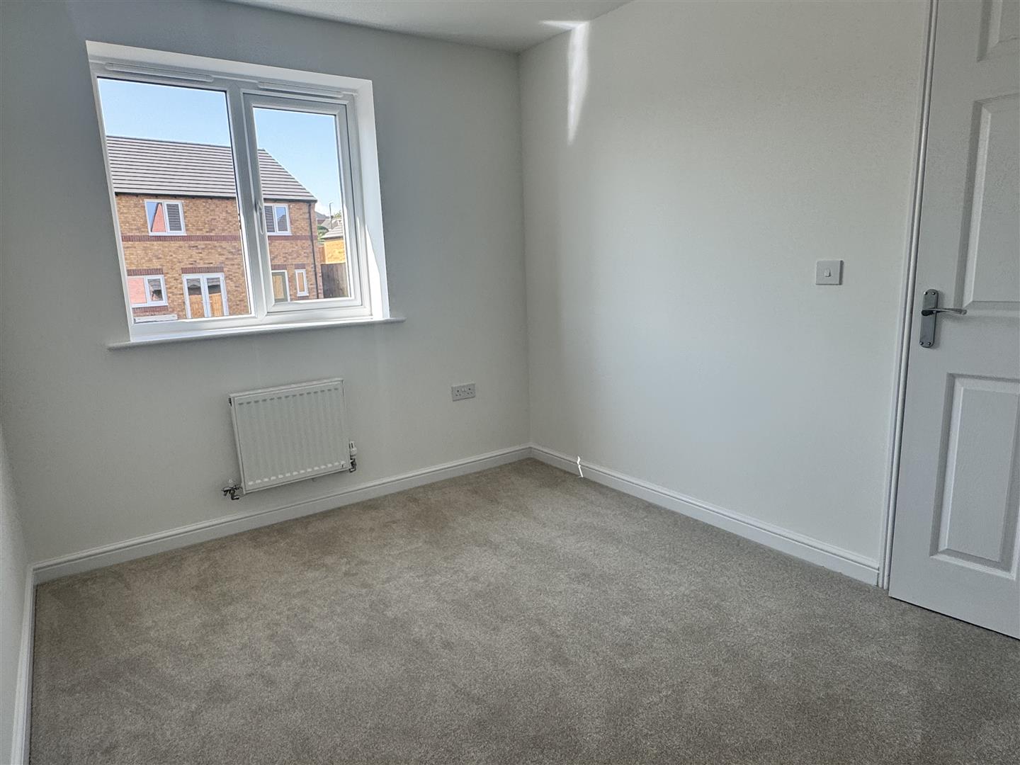 3 bed  to rent  - Property Image 10
