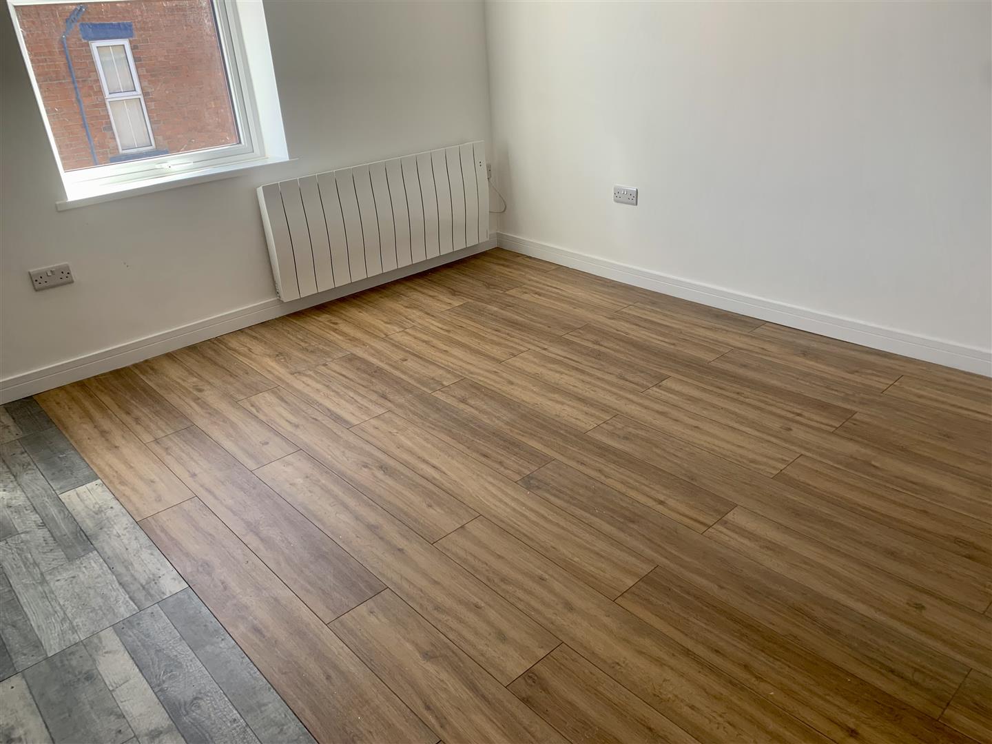 2 bed  to rent 3