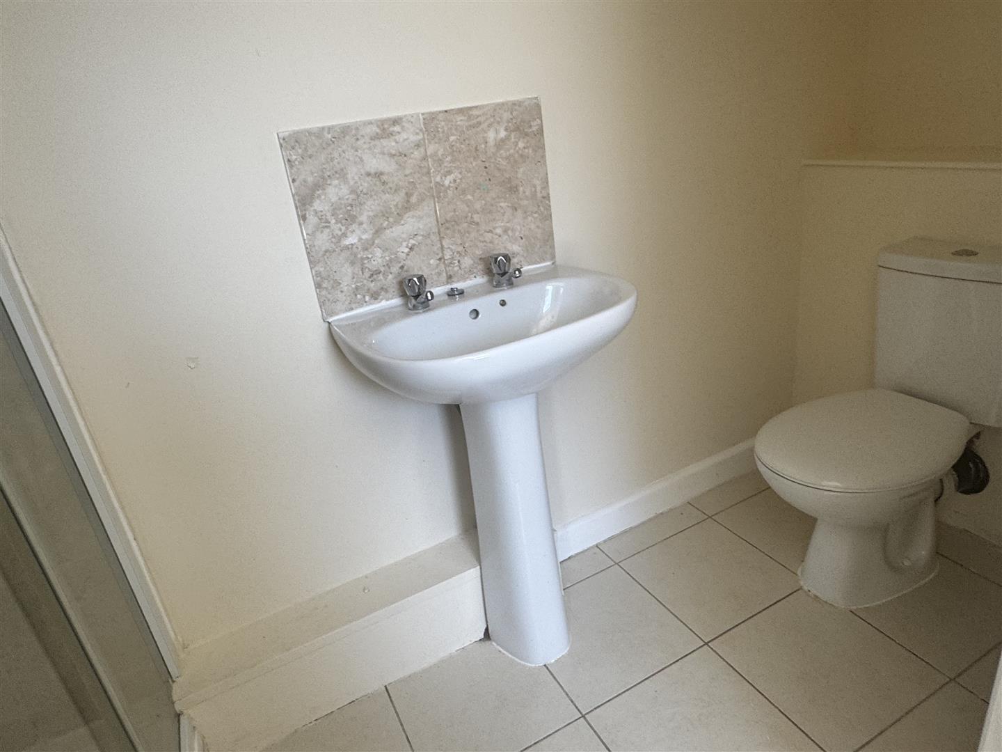 1 bed to rent, DE23