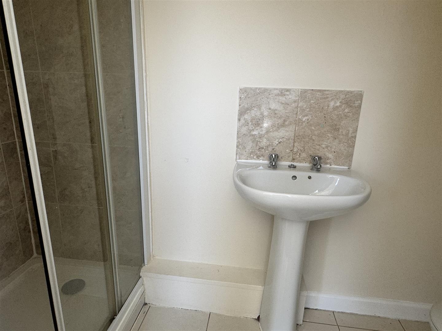 1 bed  to rent  - Property Image 2