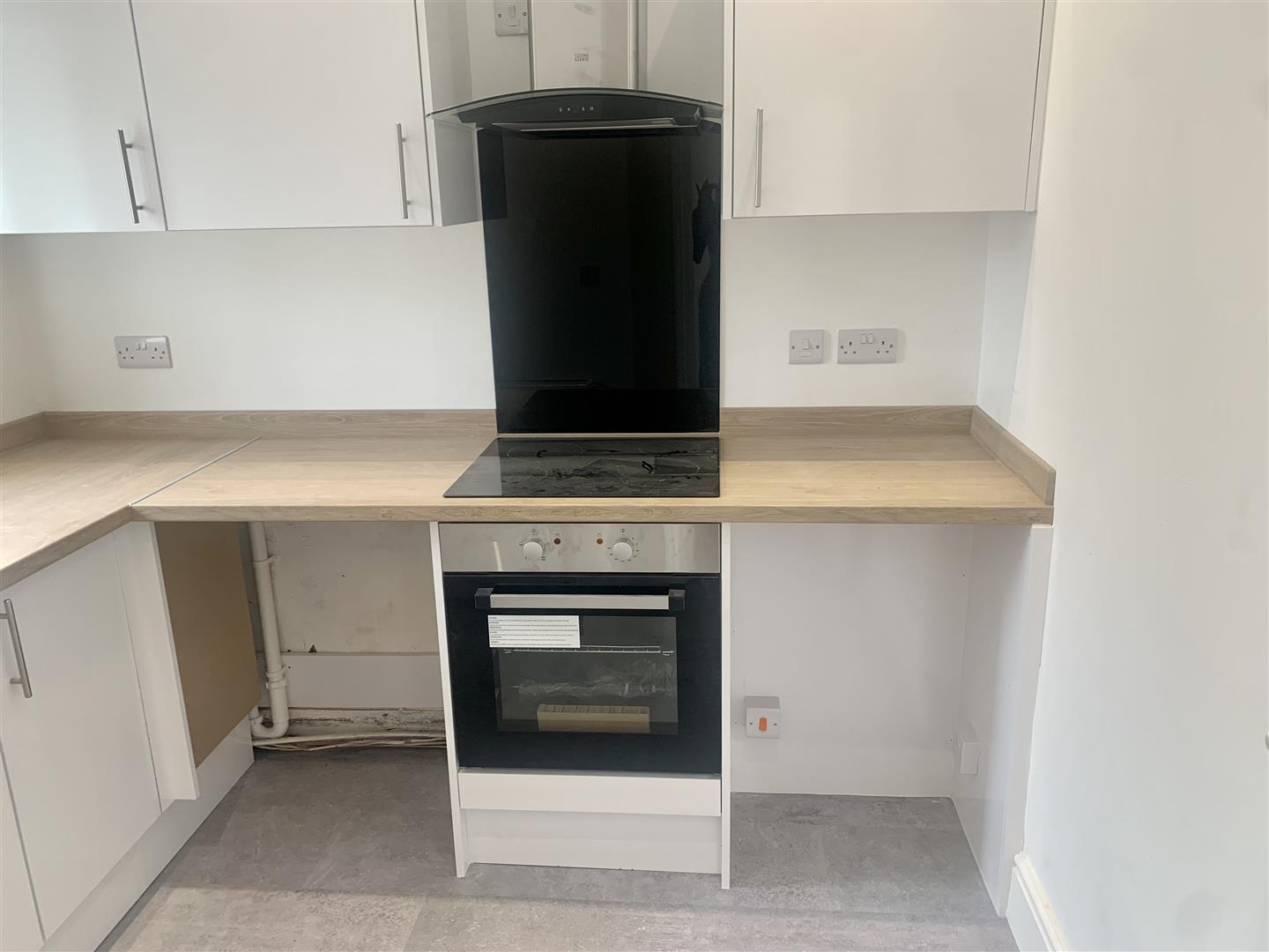 1 bed flat to rent 3