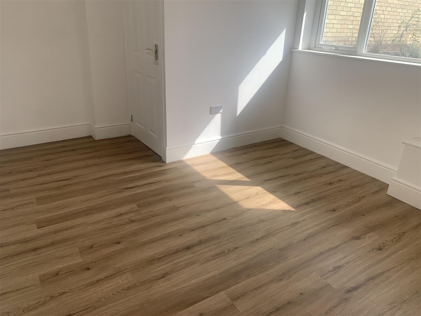 1 bed flat to rent 10