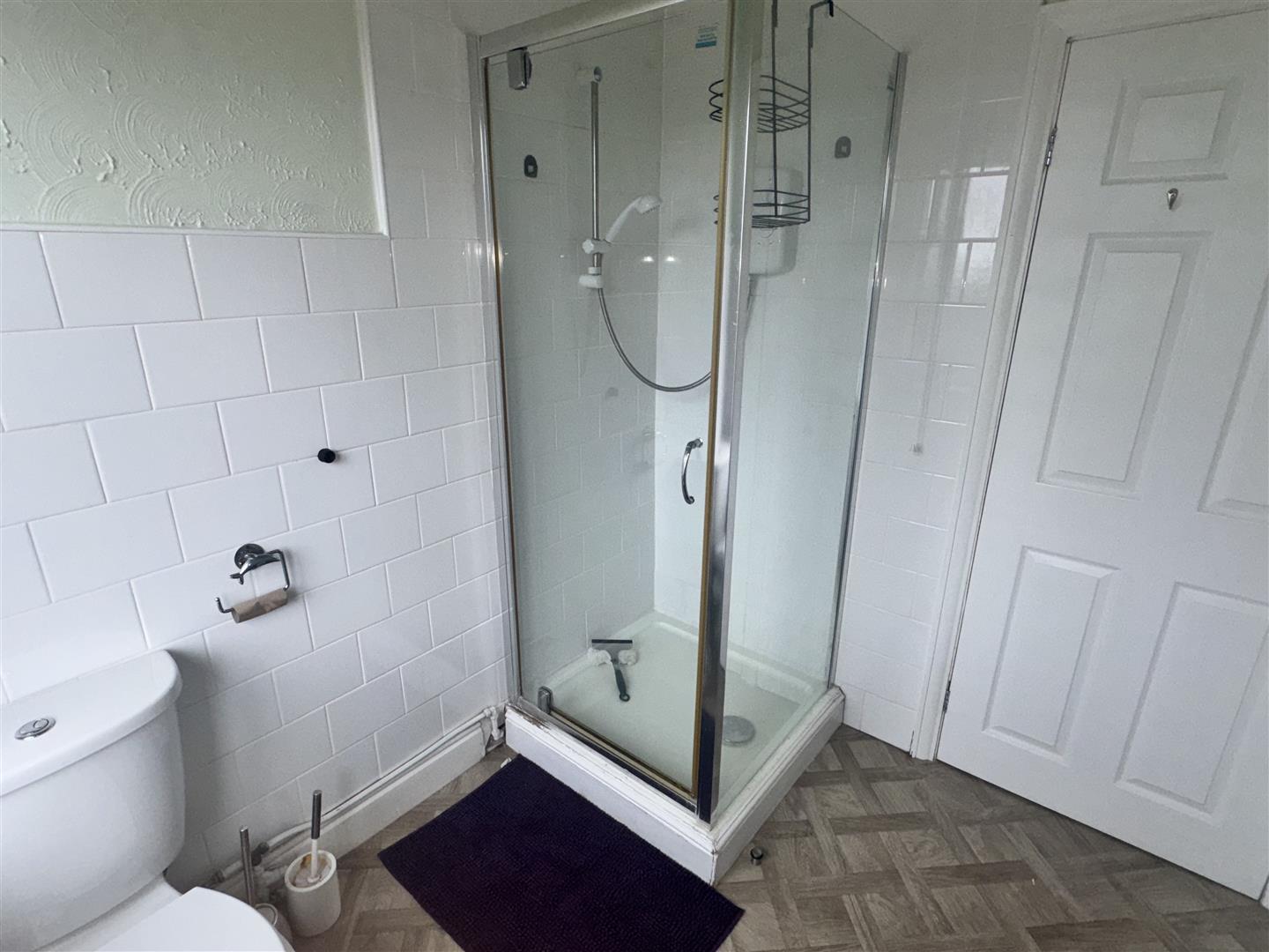 1 bed flat to rent 5