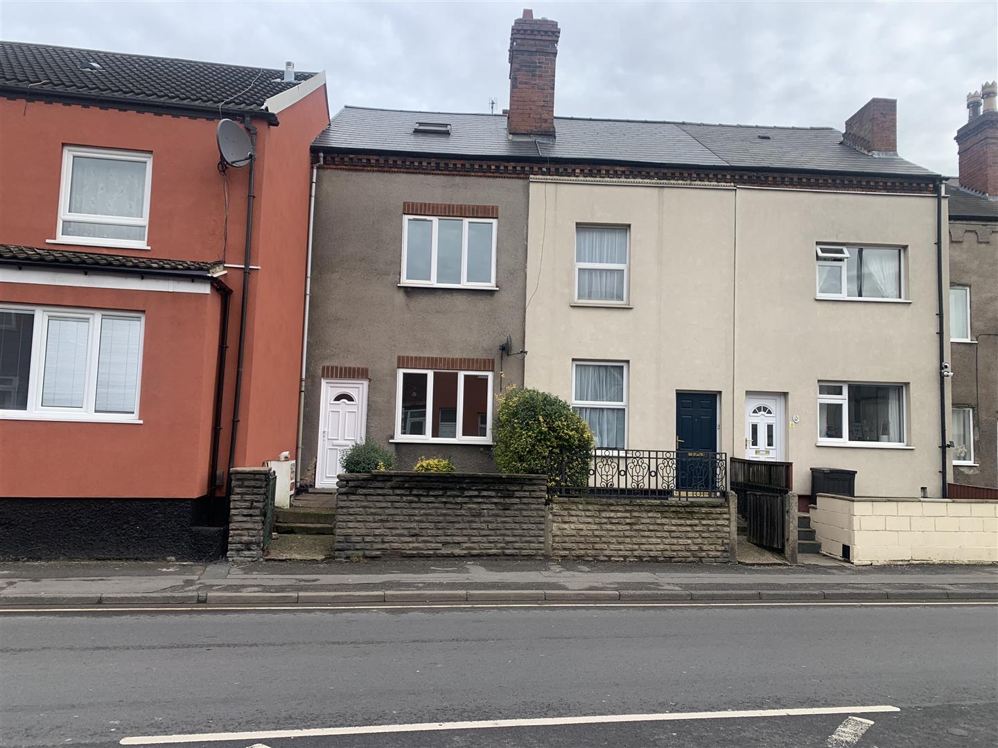 4 bed  to rent in Ilkeston - Property Image 1