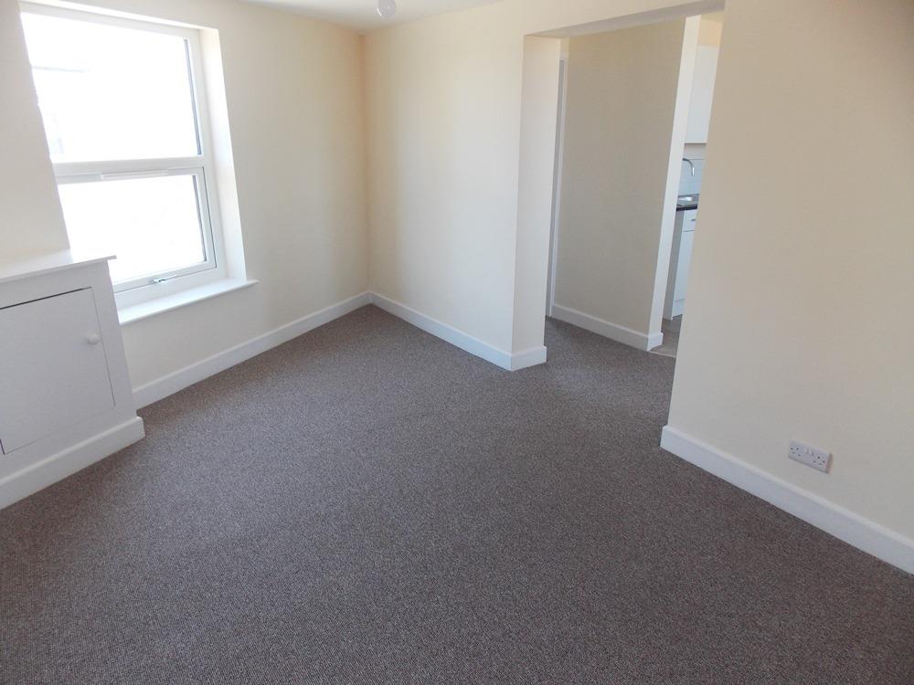 1 bed flat to rent 4