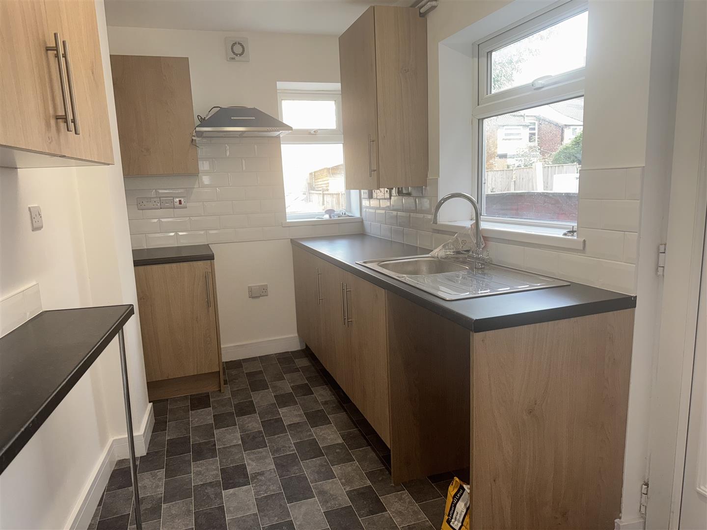 3 bed  to rent  - Property Image 2