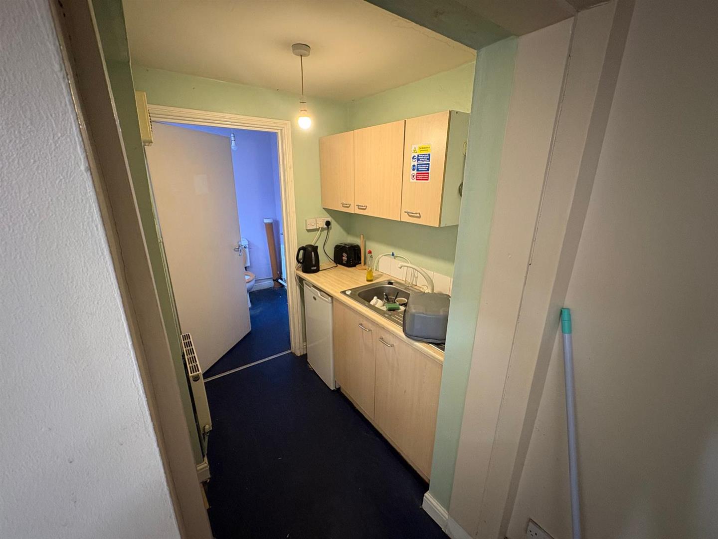  to rent  - Property Image 8