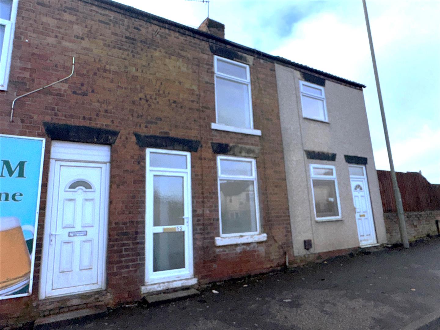 2 bed to rent, DE55