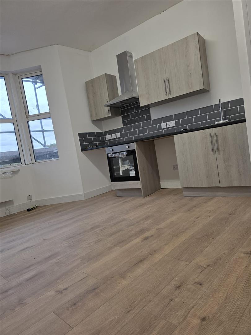 1 bed  to rent 3