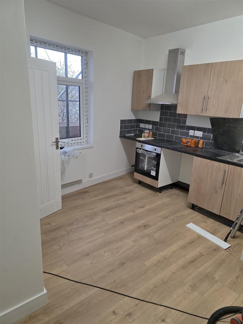 1 bed  to rent 4