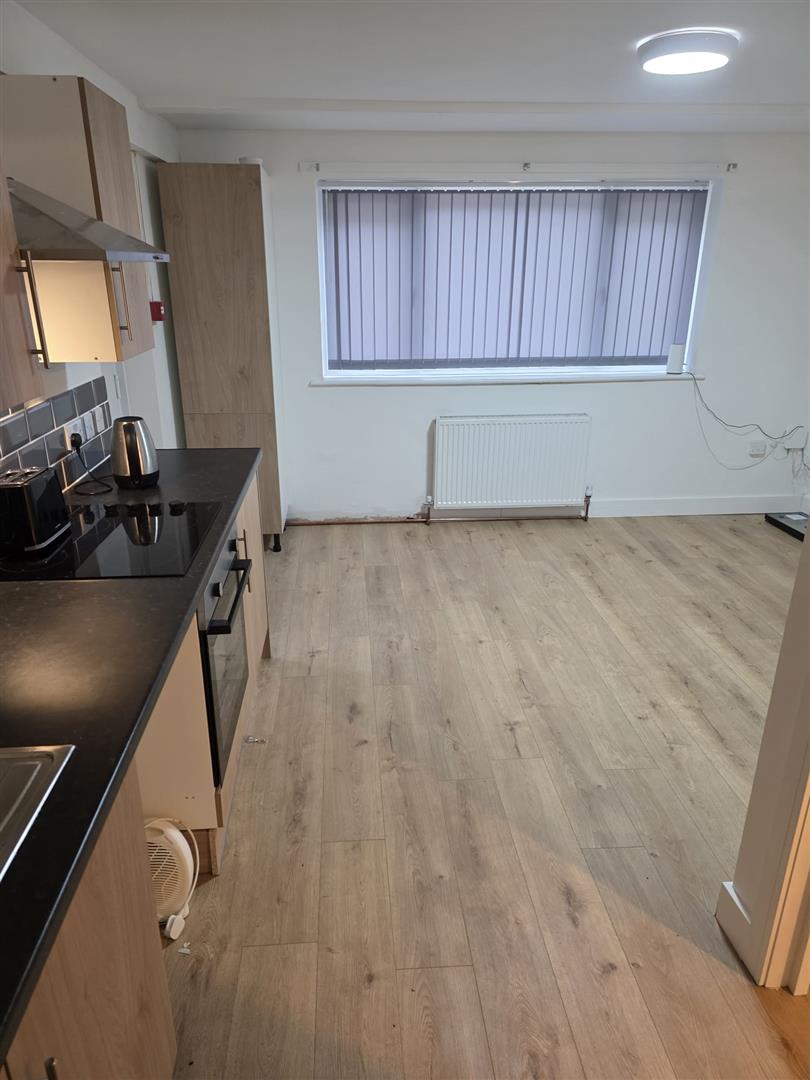 1 bed  to rent 5
