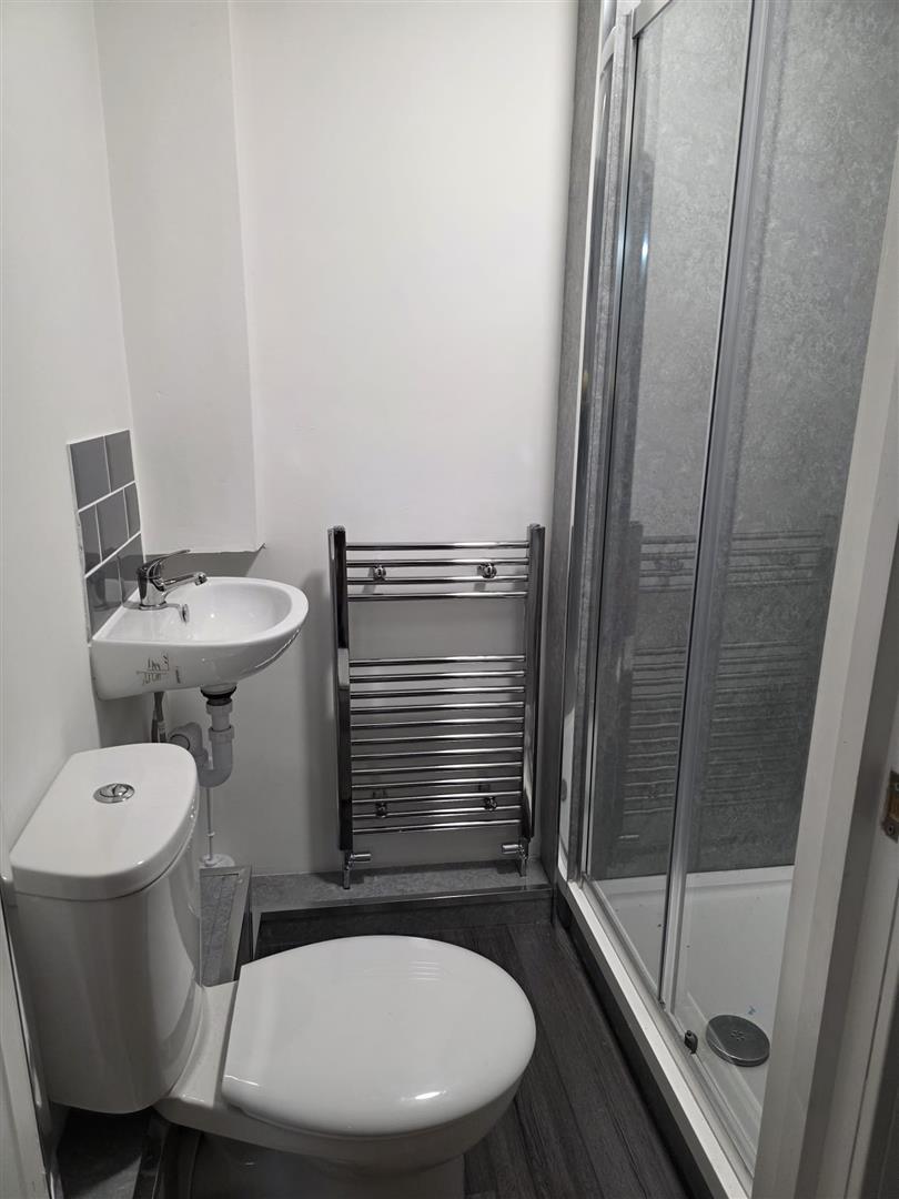 1 bed  to rent 8