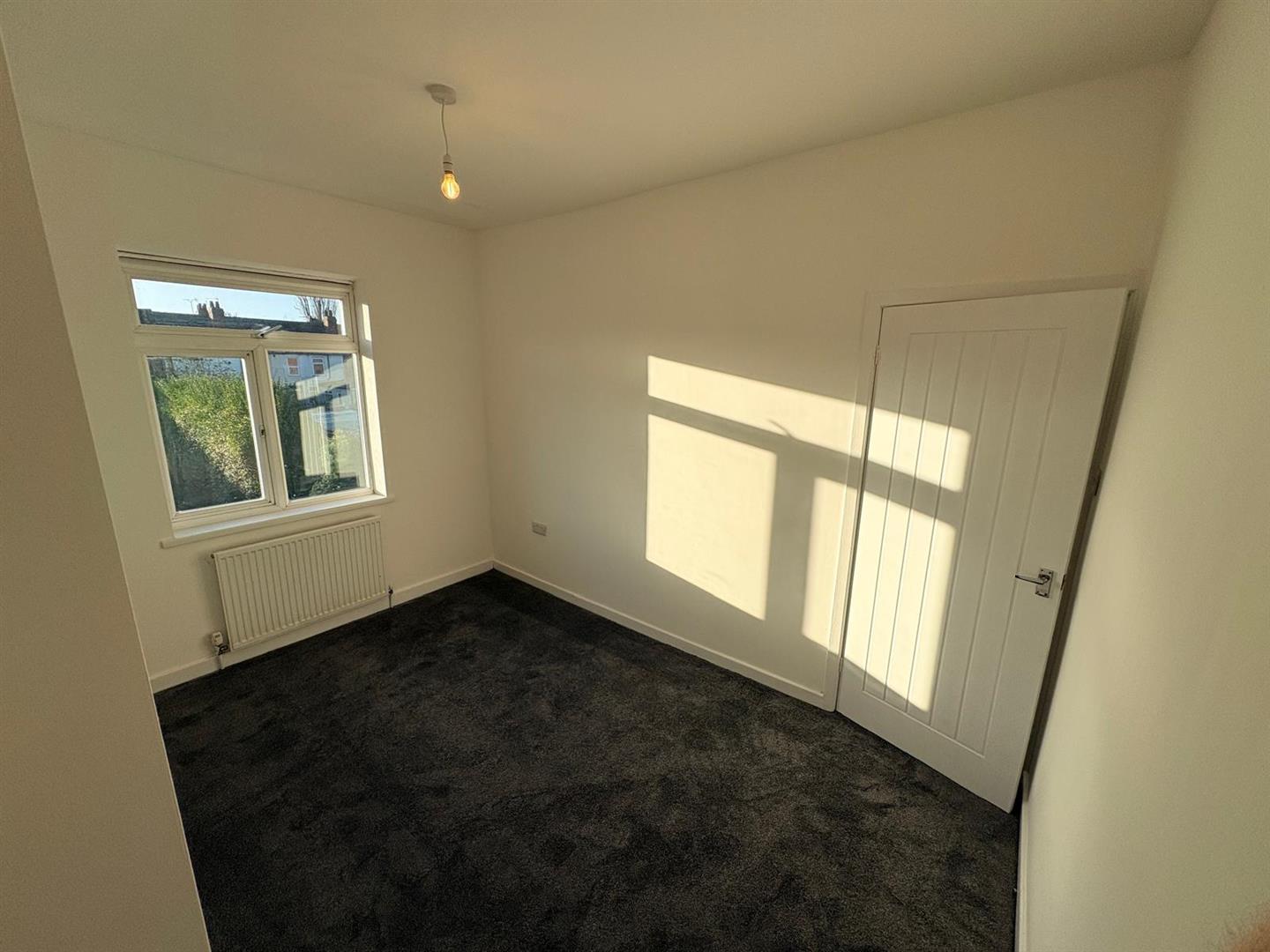 3 bed  to rent in Riddings  - Property Image 8