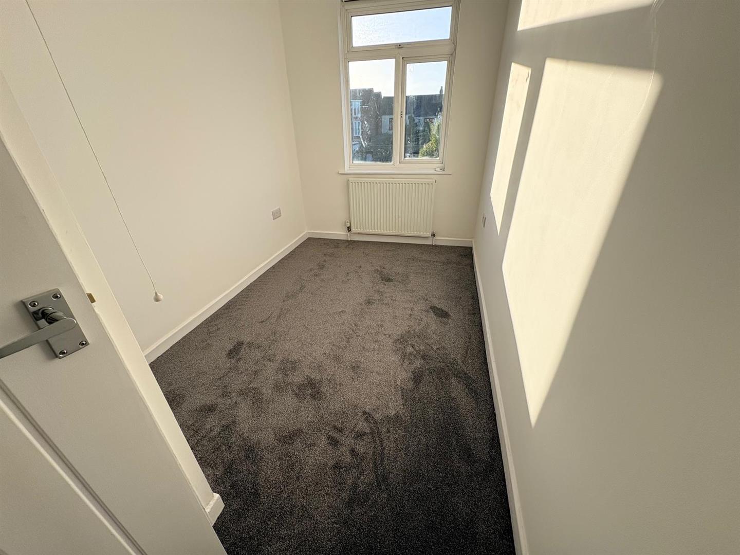 3 bed  to rent in Riddings 9